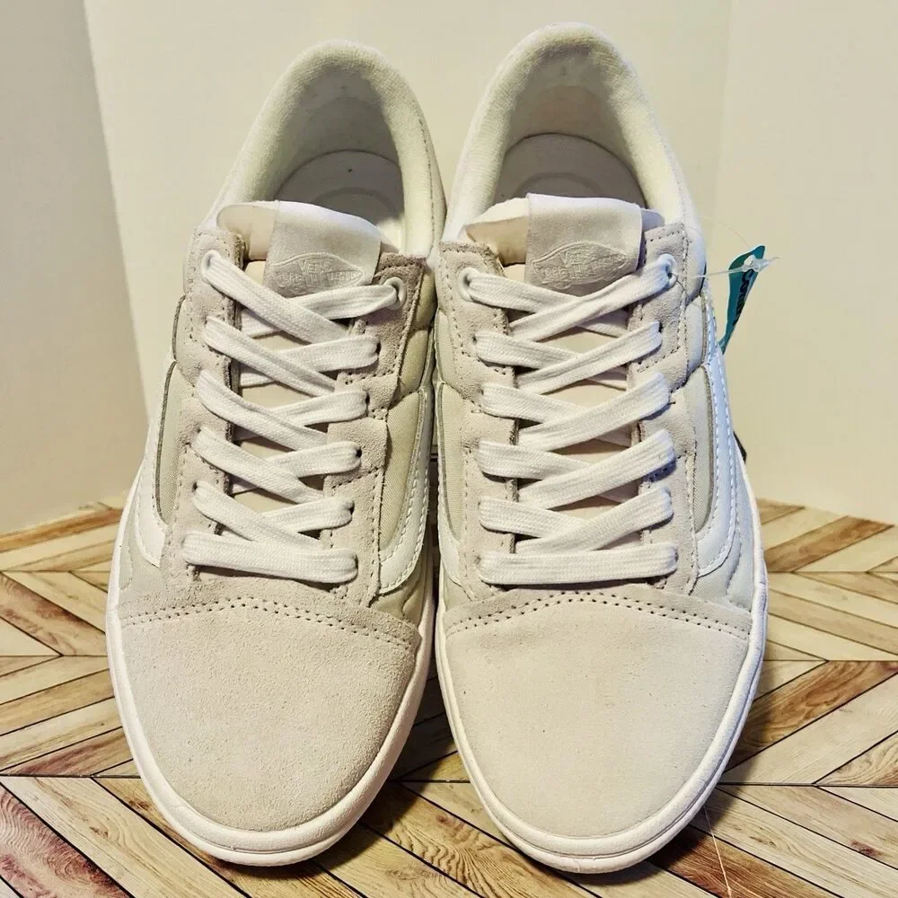 VANS Old Skool Overt Plus CC M 6 W 7.5 Sneakers Gray White ComfyCush VN0A7Q5ELGX